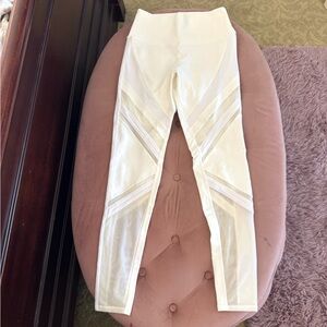 ALO Yoga White Mesh Panel Leggings 28” High Waisted Size M